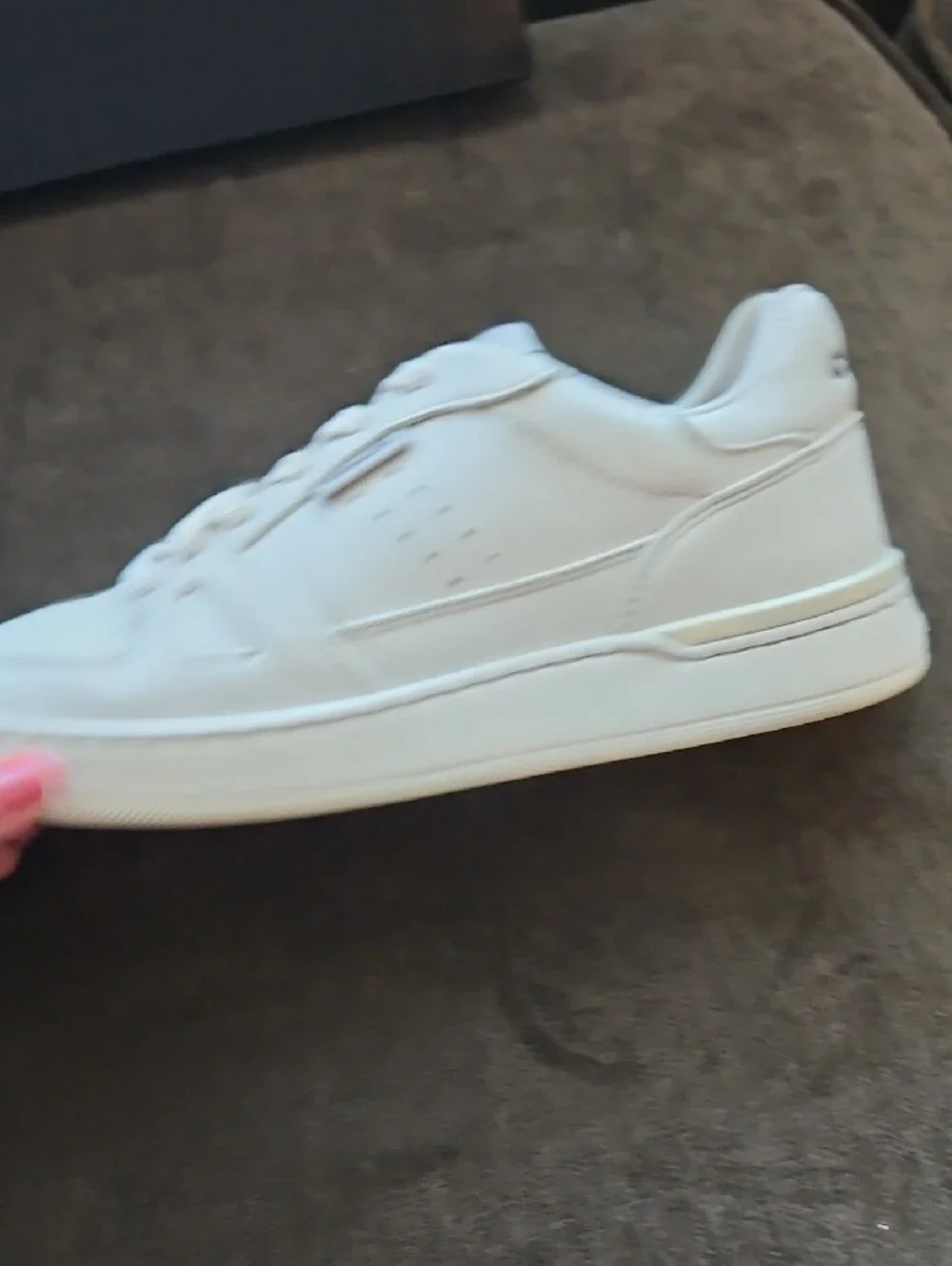 Coach clean white